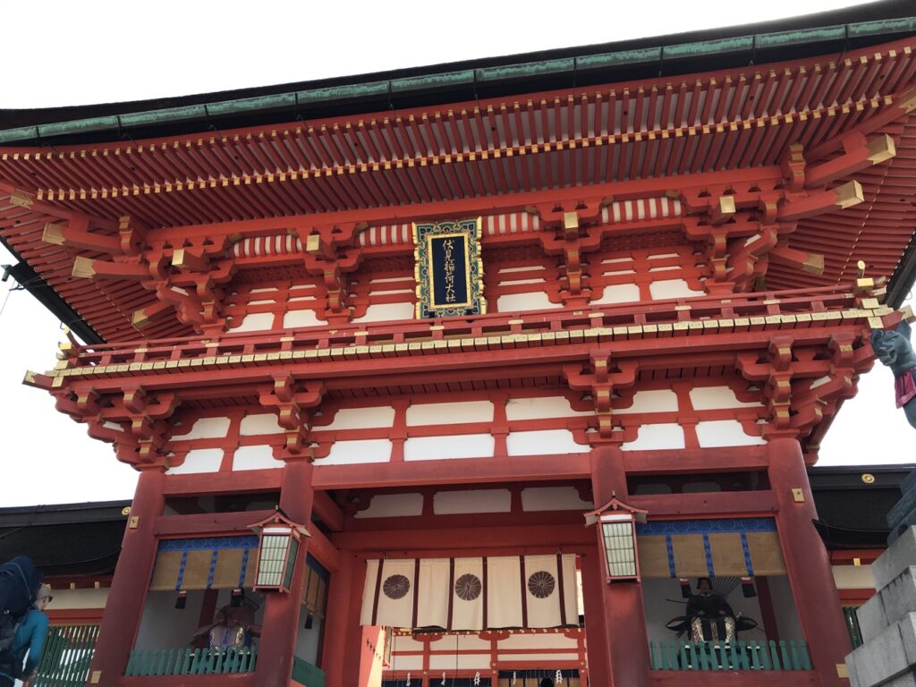 ⛩今日のお稲荷さん⛩🦊